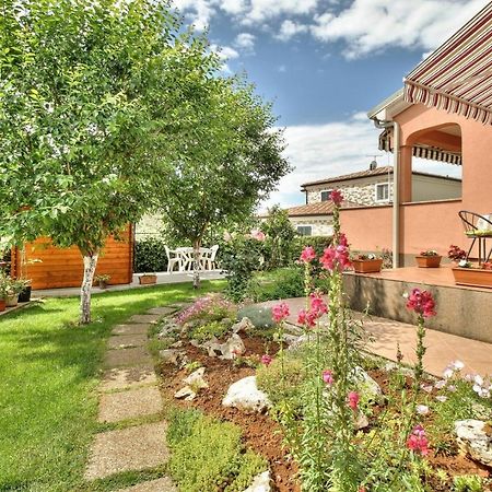 Apartments Begovic Умаг Экстерьер фото